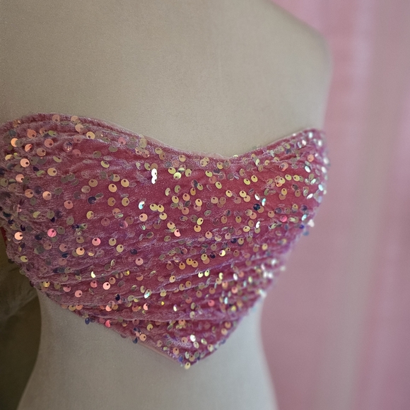 PINKY HEART CROP - Picture 5 of 16